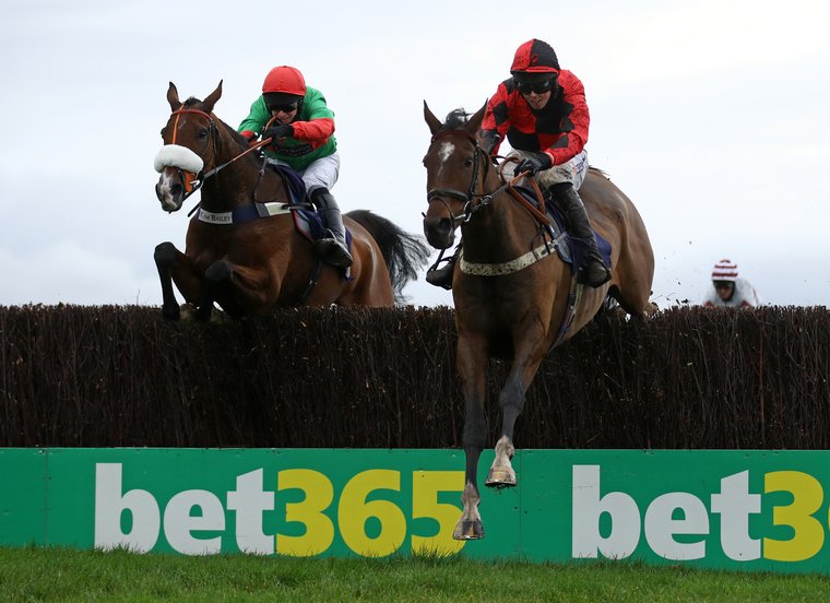 Old Roan Chase tips. Veteran chaser Huntsman Son can give a good account in Sunday's feature.