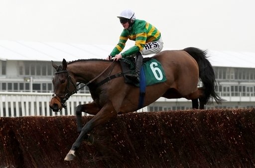 Can Minella Rocco get back on the scoresheet in a Warwick hunter chase?