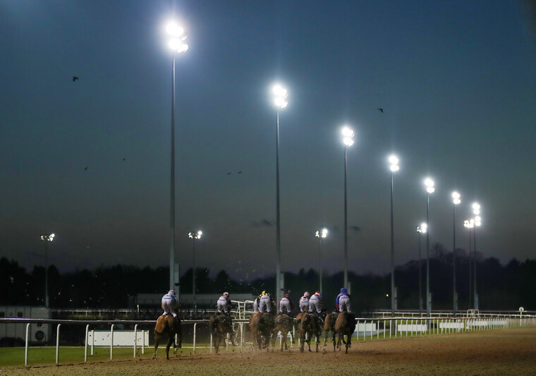 Wednesday horse racing best bets and tips at Wolverhampton and Kempton.
